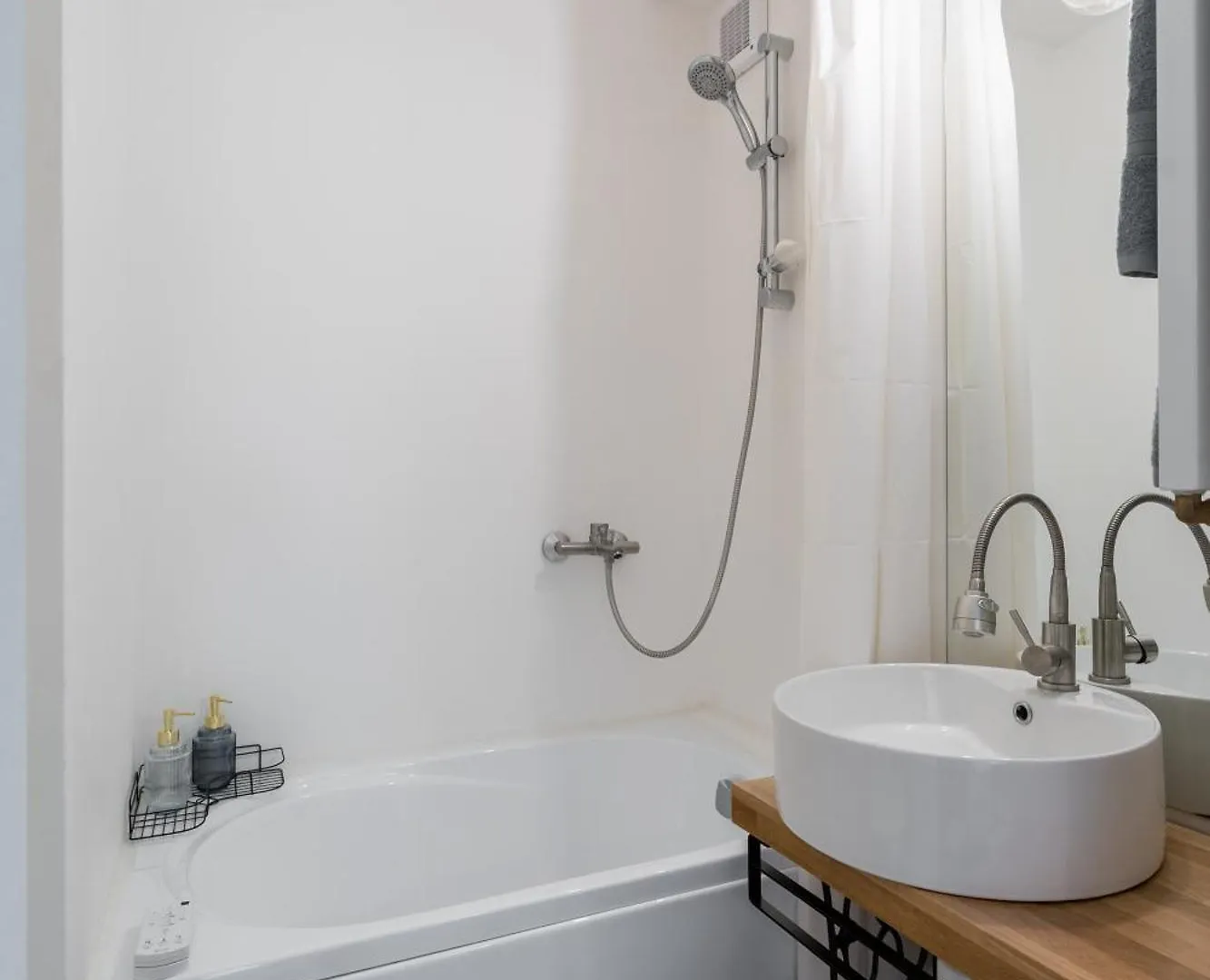 Checkers Queen Elizabeth Ultracentral Bucarest Appartement